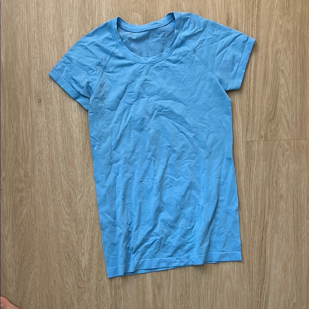 Lululemon Athletica Blue Fitted Short Sleeve T-Shirt